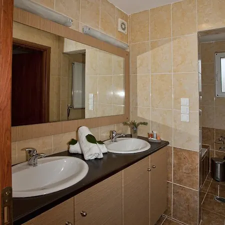Gorge Aparthotel 3*