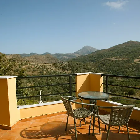 Gorge Aparthotel Fratíon