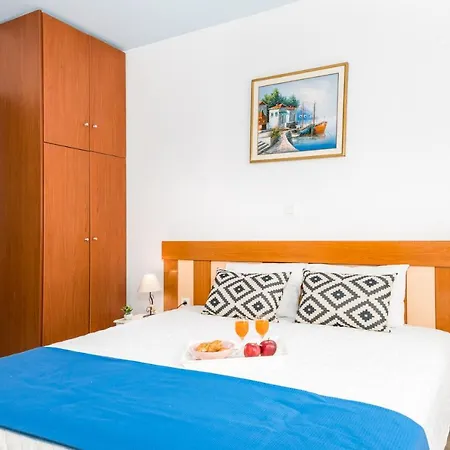 Gorge Aparthotel Fration
